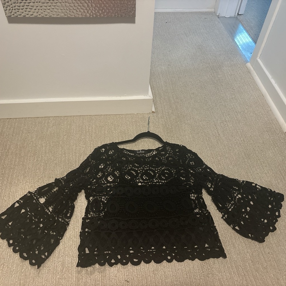 Lulus two piece crochet crop top with bell sleeves